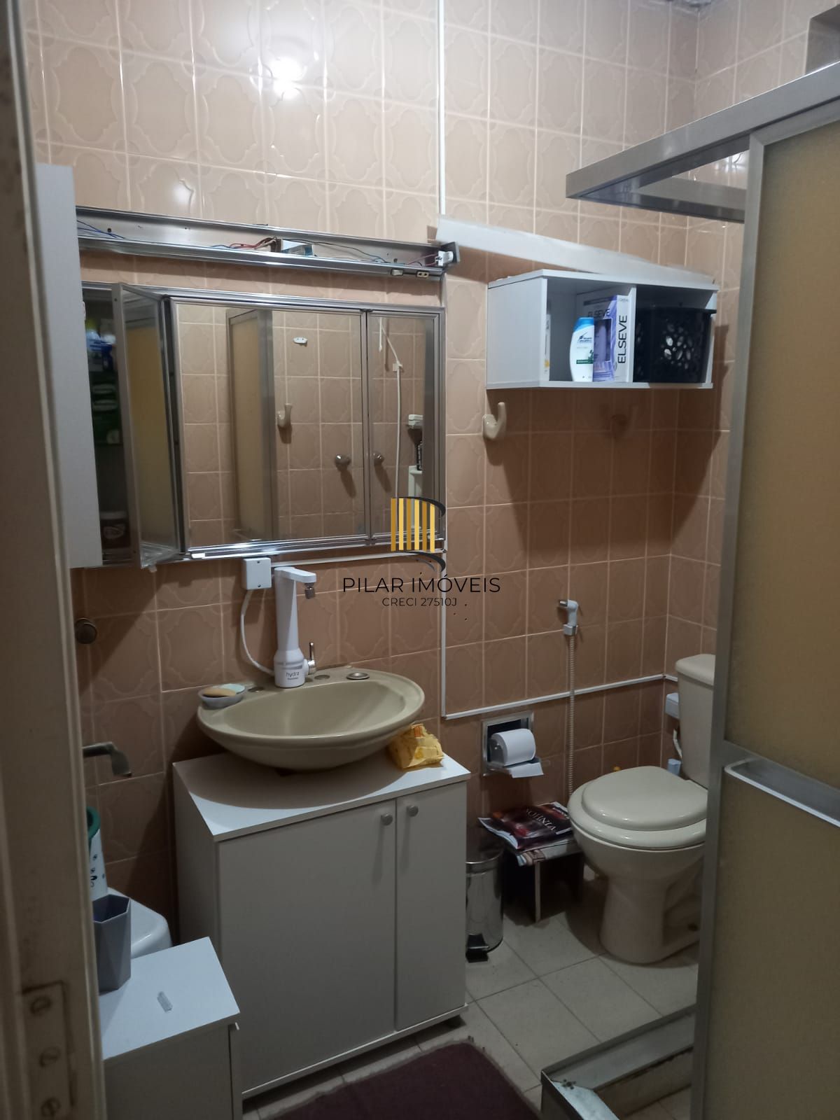 Apartamento 2 dormitórios no bairro Floresta