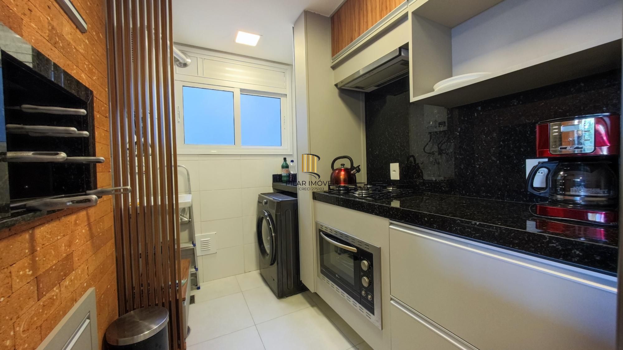 Apartamento  no Centro Histórico de Porto Alegre Mobiliado