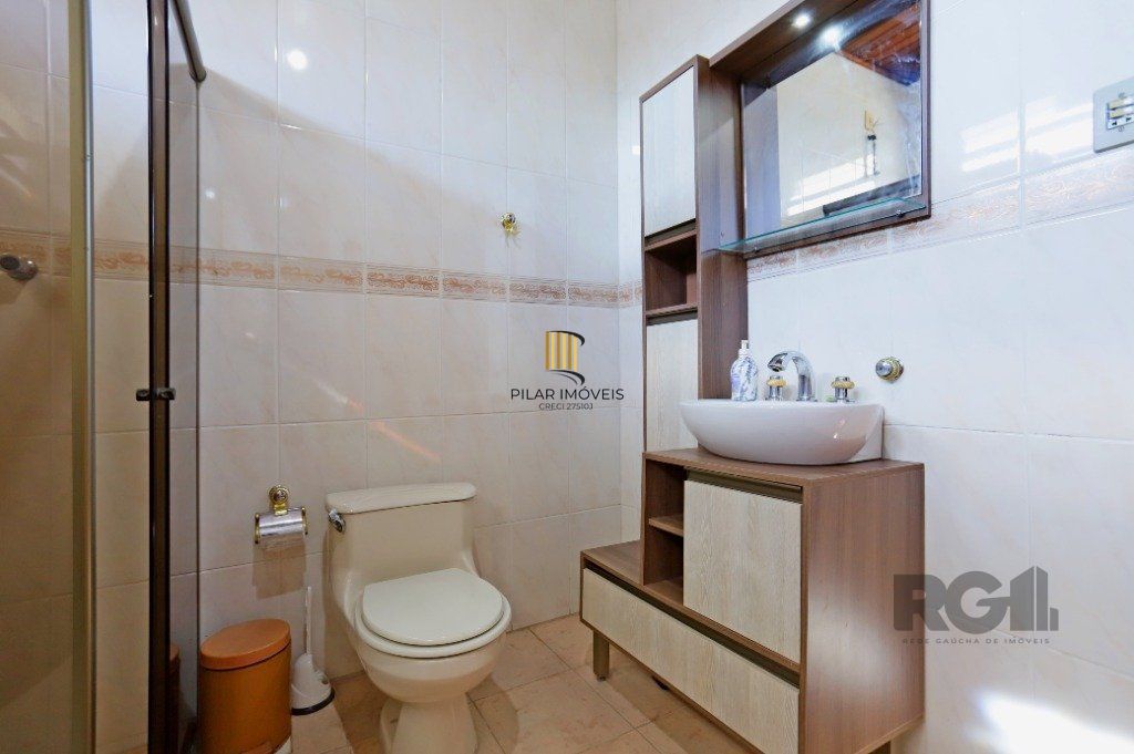 Casa 3 dormitórios no bairro Passo da Areia