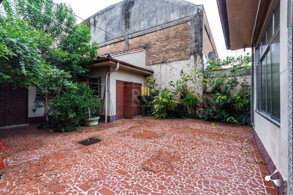 Casa para Venda - 221m², 4 dormitórios, sendo 1 suites, 2 vagas - São Geraldo