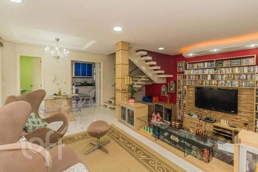 Casa 4 dormitórios no bairro Cristal