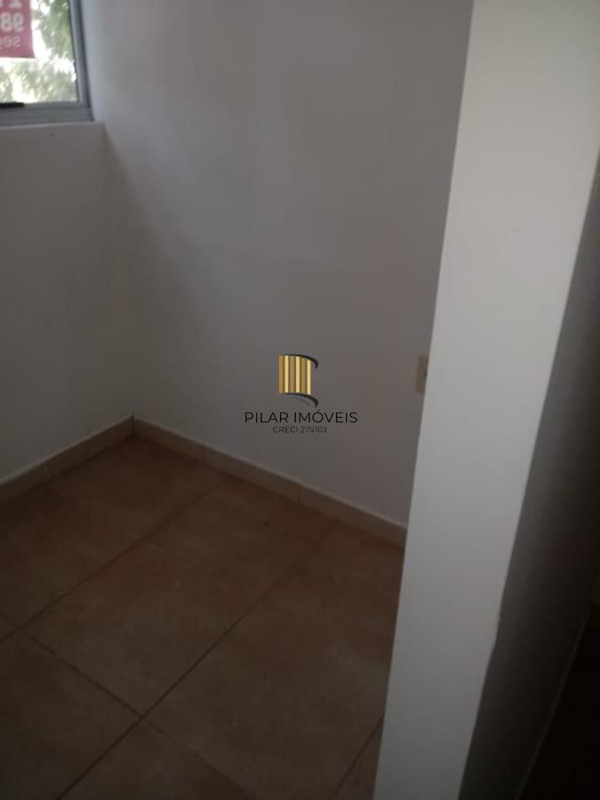 Sala comercial à venda, localizada no coração de Canoas, Rio Grande do Sul. Este imóvel espaçoso e moderno conta com 1 quarto, 1 banheiro e uma vista panorâmica deslumbrante