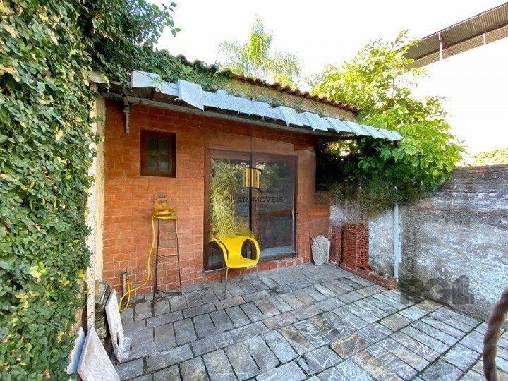 Sobrado para Venda - 169.4m², 3 dormitórios, sendo 1 suites, Cidade Baixa