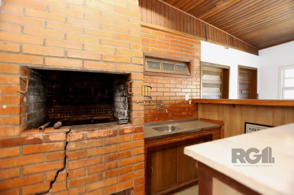 Casa 3 dormitórios no bairro Passo da Areia