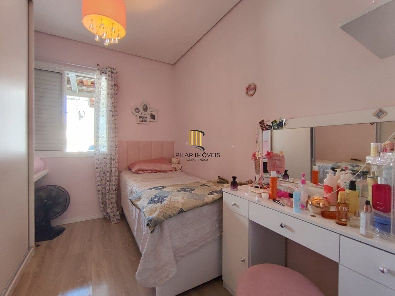 CASA 02 quartos em condomínio