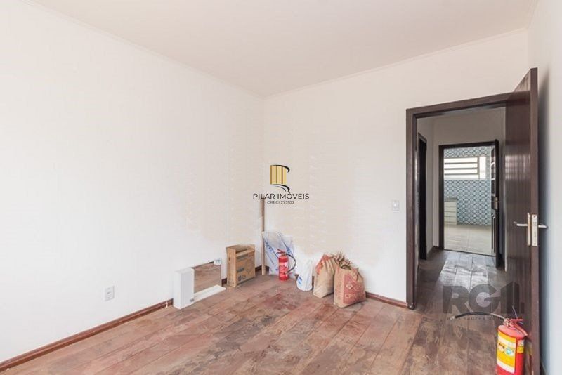 Casa 4 dormitórios no bairro Chácara das Pedras