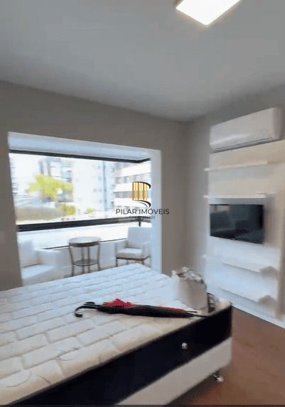 Apartamento 02 Quartos em Petrópolis