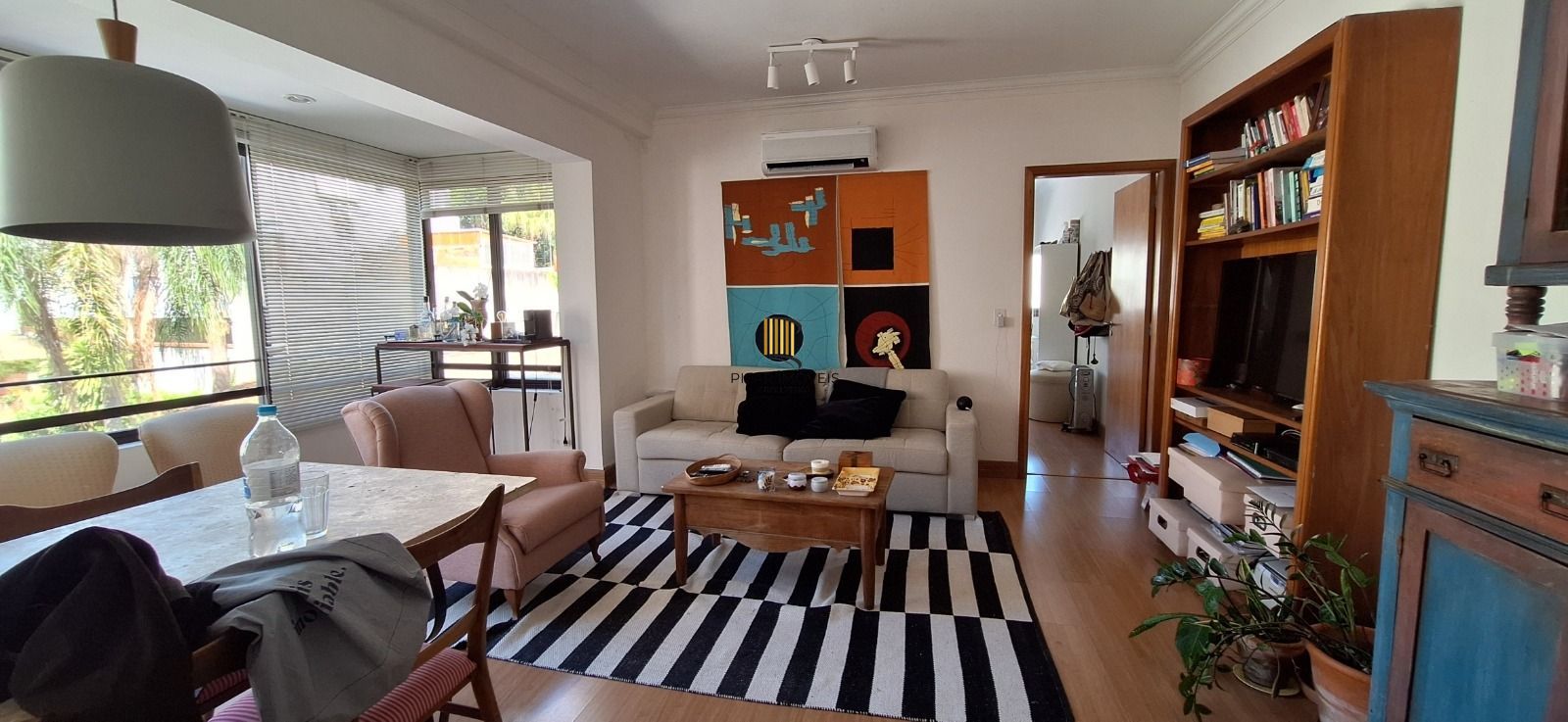 Apartamento 01 dormitório com garagem no Mont Serrat - Pilar Imóveis