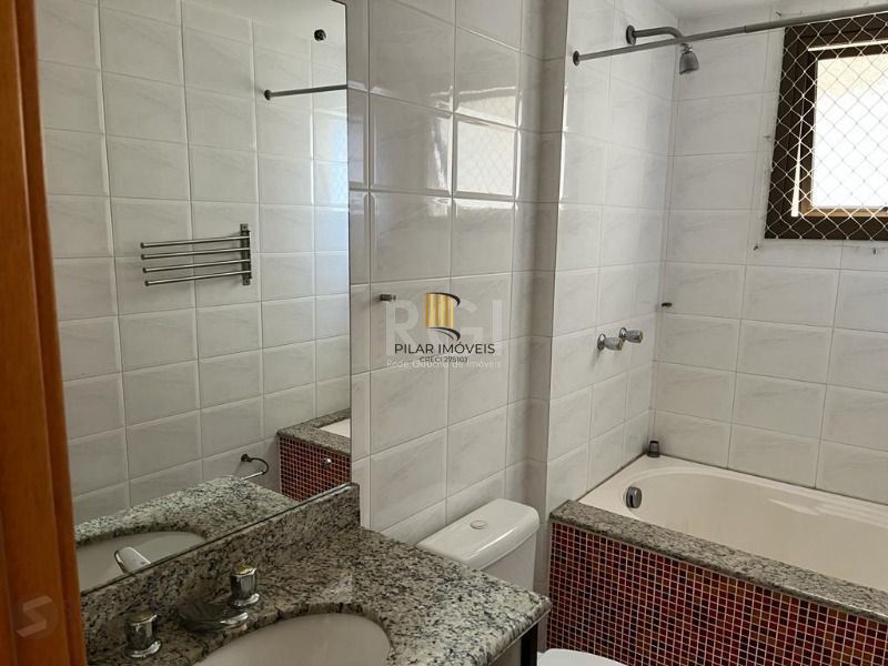 Apartamento 3 dormitórios no bairro Passo da Areia