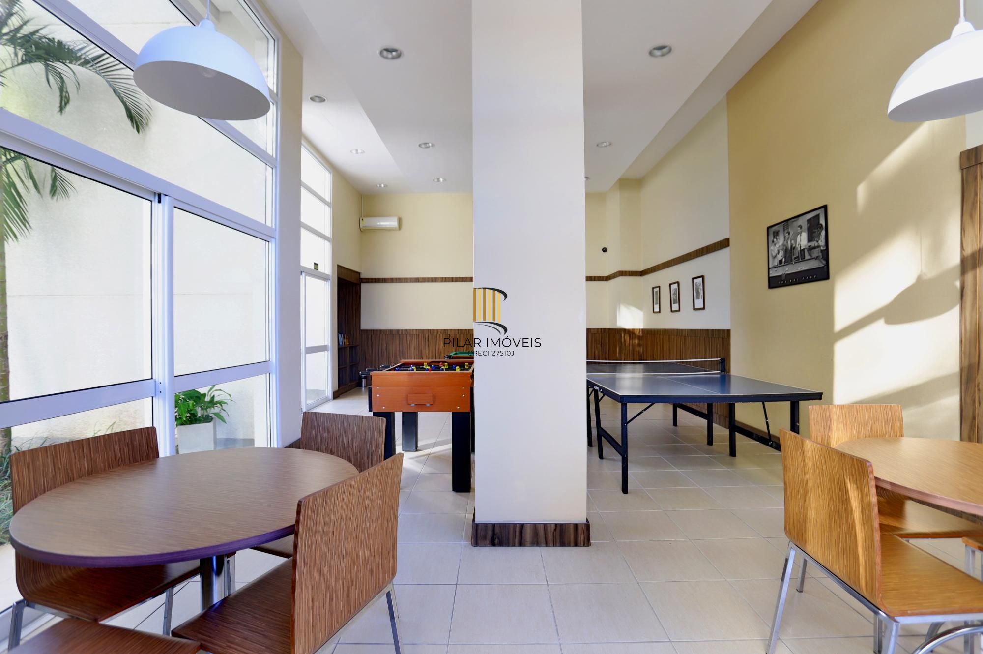 Apartamento 2 dormitórios no bairro Passo da Areia