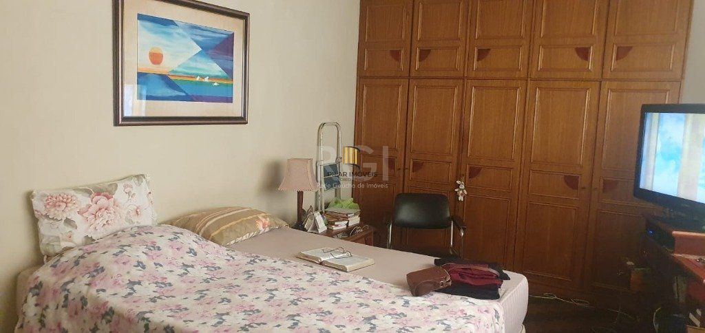 Casa 3 dormitórios no bairro Passo da Areia