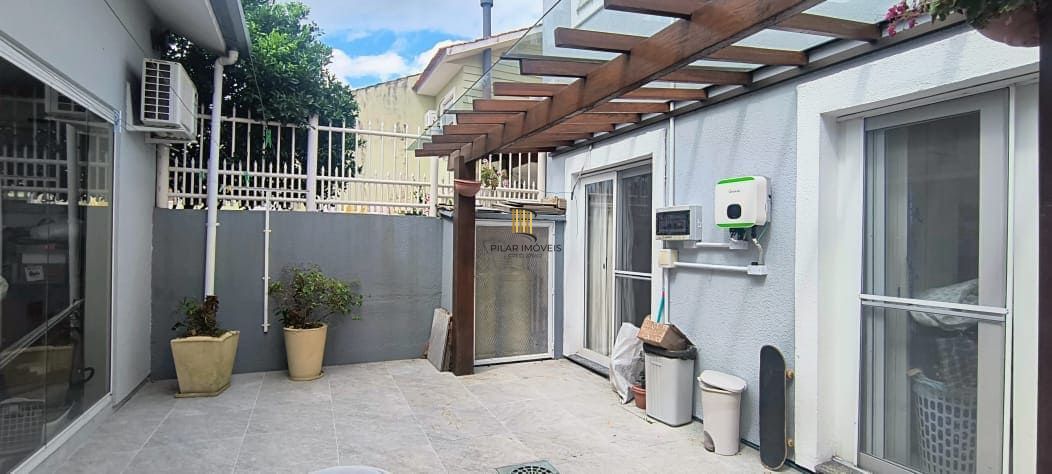 Casa em Condominio Fechado em Porto Alegre