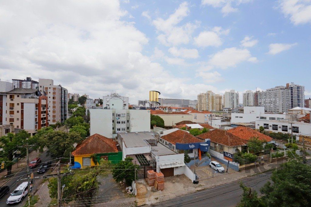 Apartamento 2 Dormitório(s) Bairro Passo da Areia