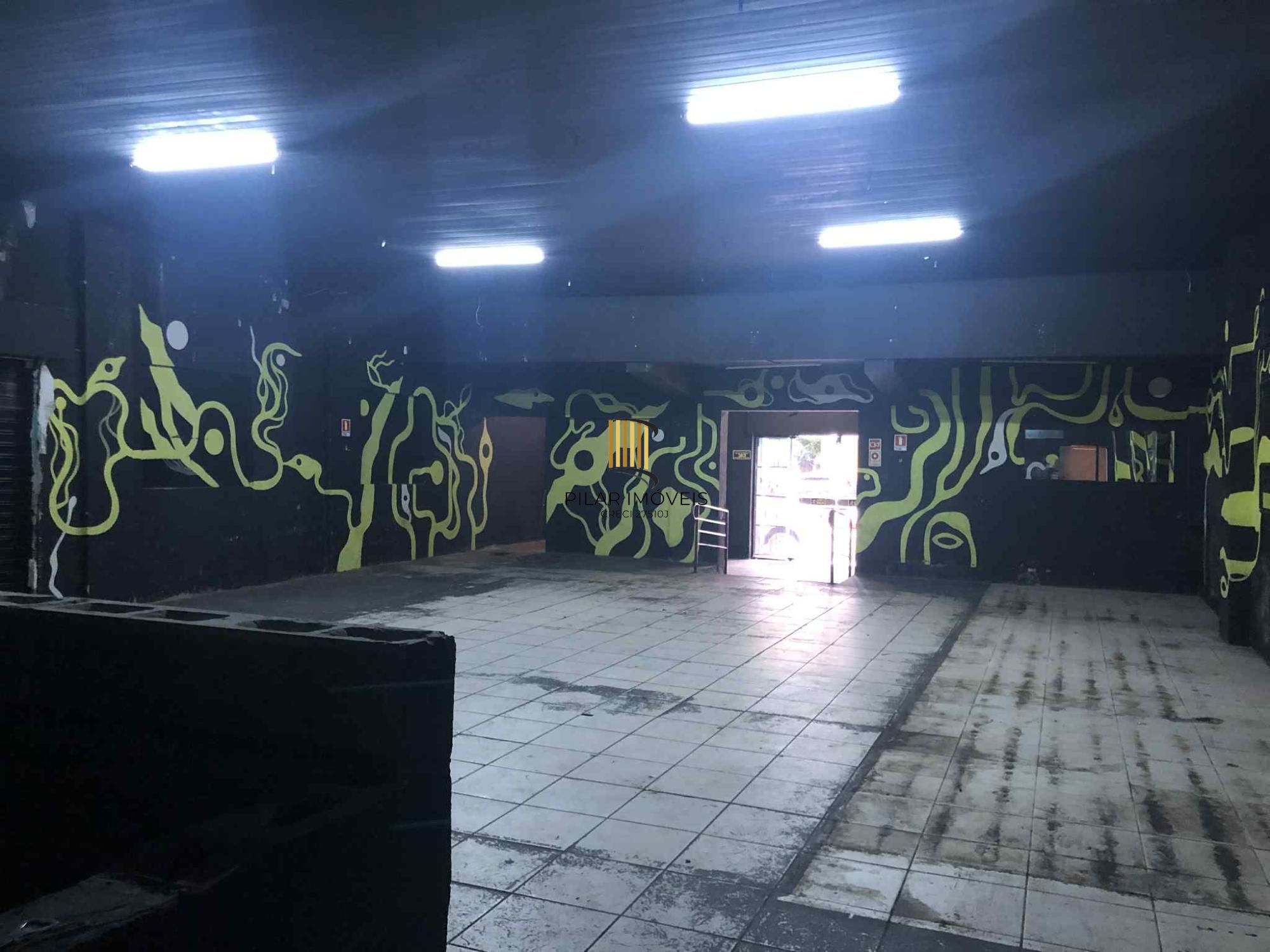 predio de esquina com mais de 240mts, antiga VIPCLUB