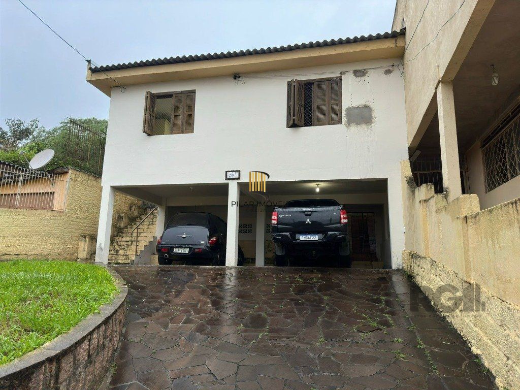 Casa 3 Dormitório(s) Bairro Morro Santana