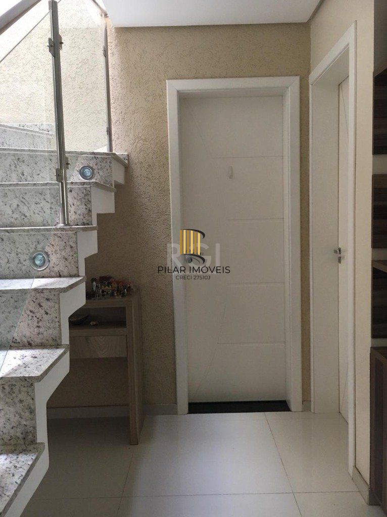 Casa para Venda - 248m², 5 dormitórios, sendo 1 suites, 3 vagas - Sarandi
