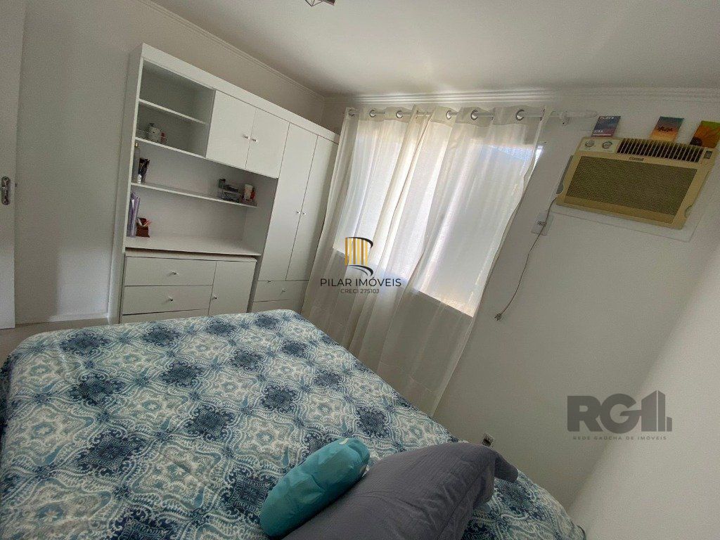 Vendo Casa em Condomínio Com Infra no Bairro Sarandi em Porto Alegre.