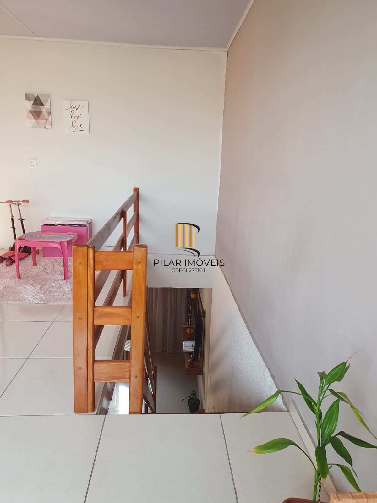 Casa, 3 Dormitórios, 2 Banheiros, 180m², Bairro Estância Velha, Canoas