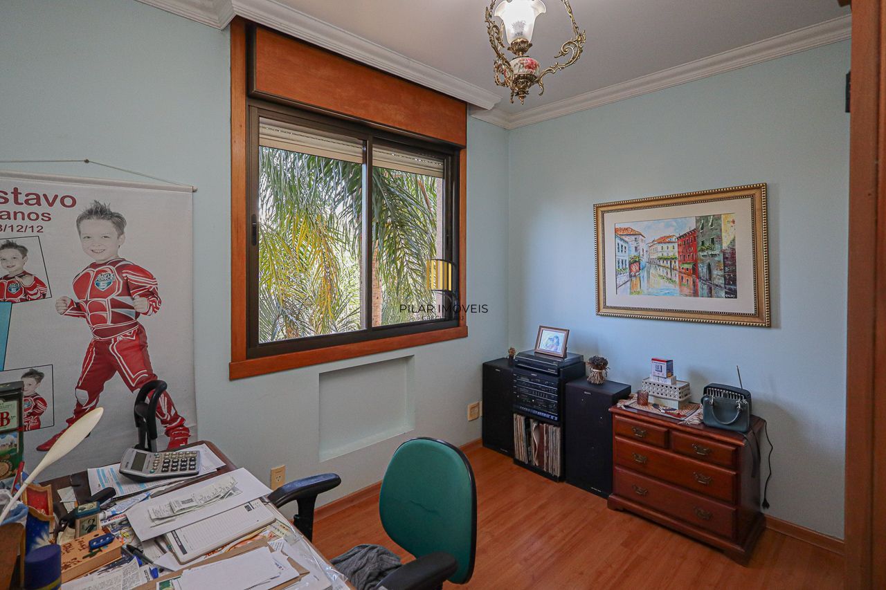 Apartamento 03 quartos de frente com sacada e com garagem