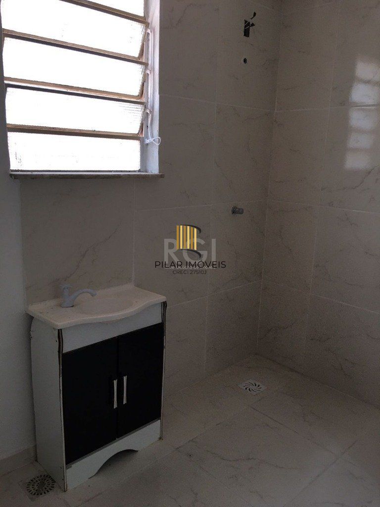 Casa 1 Dormitório(s) Bairro Floresta