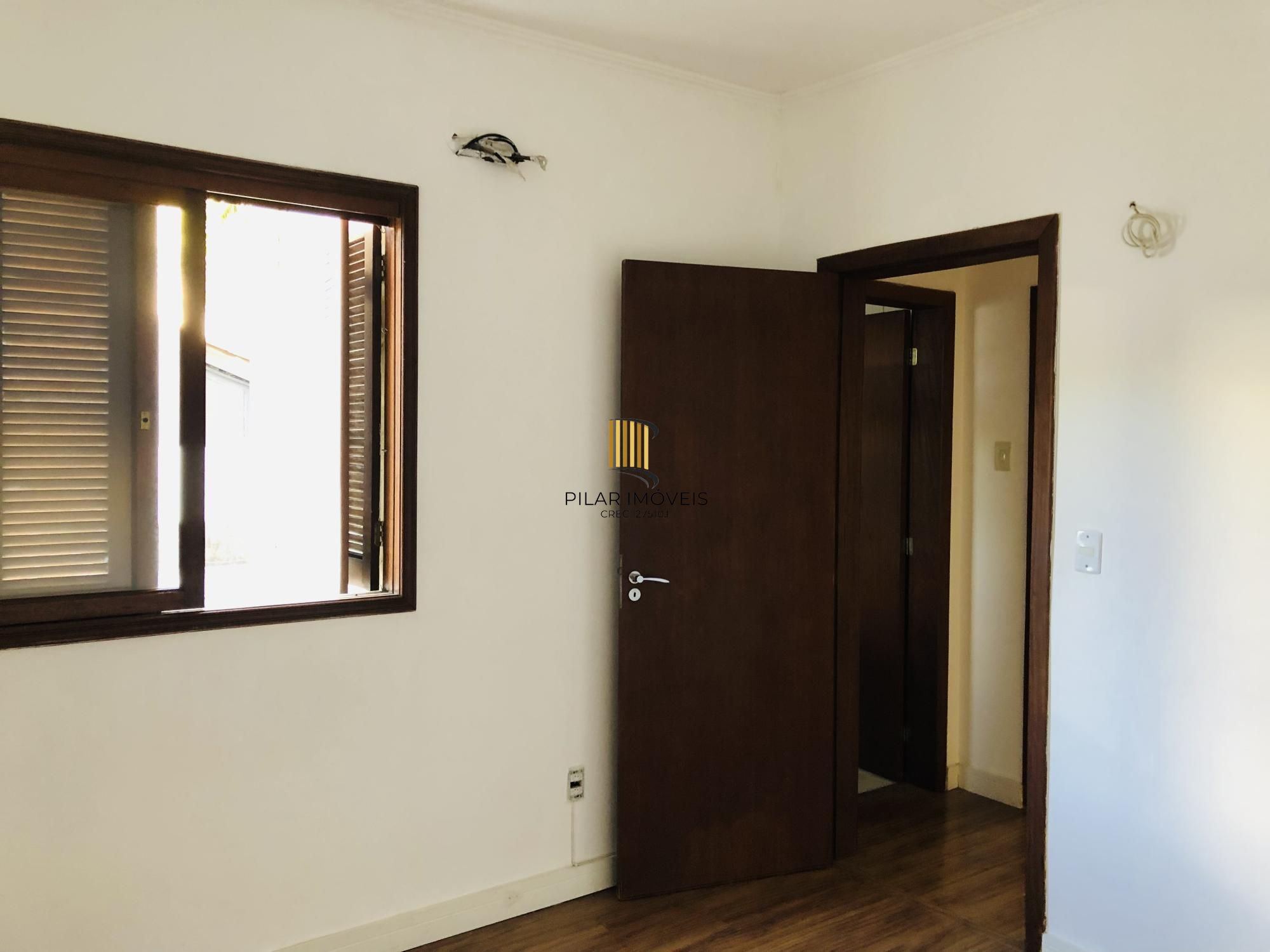 Apartamento 02 dormitorios Bairro Floresta