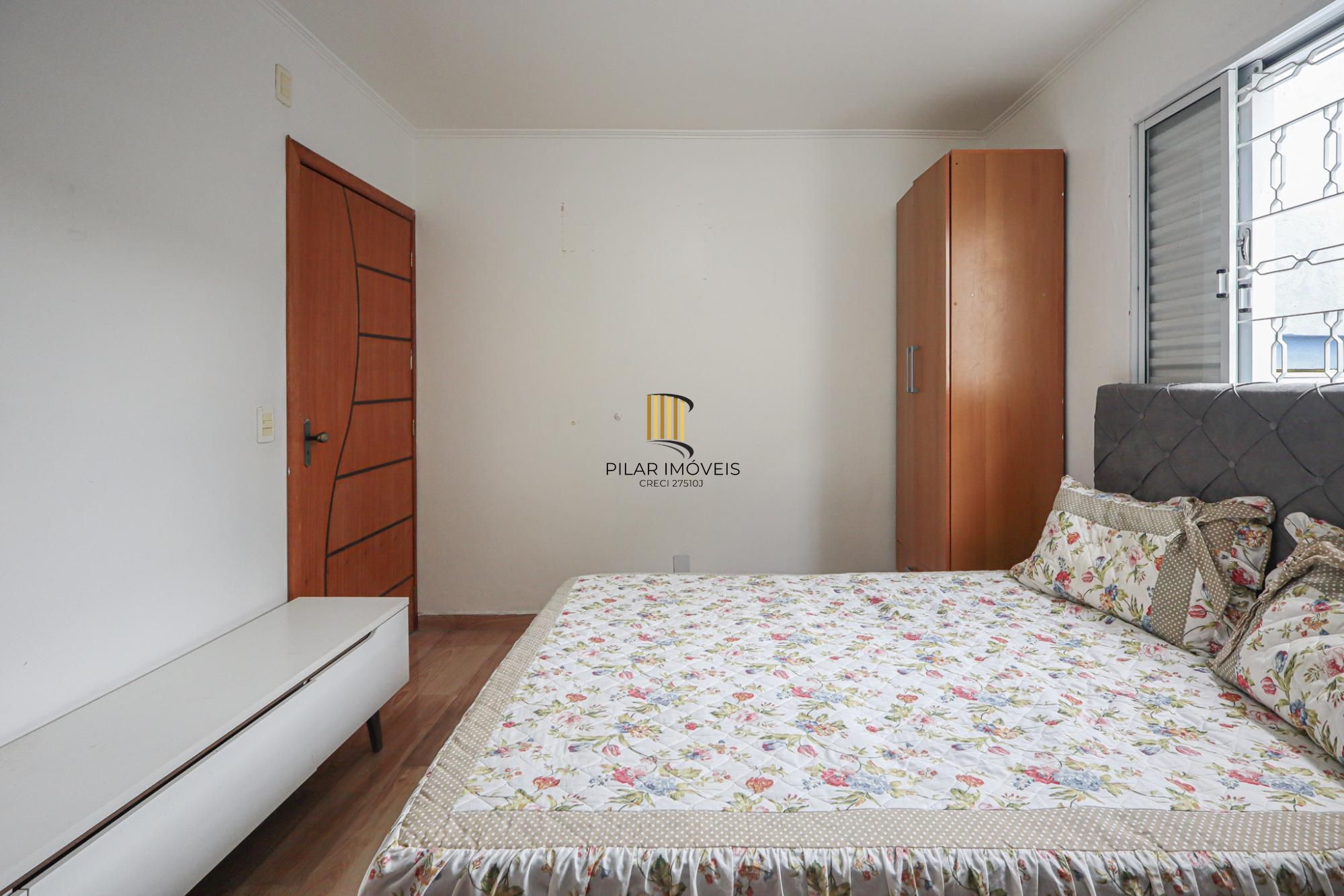 Casa semi mobiliada, 4 dormitórios no Bairro Jardim Sabará