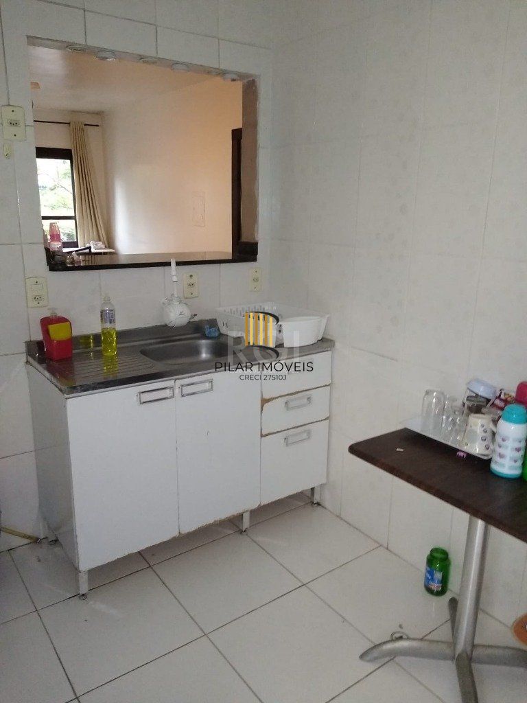 Casa para Venda - 265m², 5 dormitórios, sendo 2 suites, Floresta