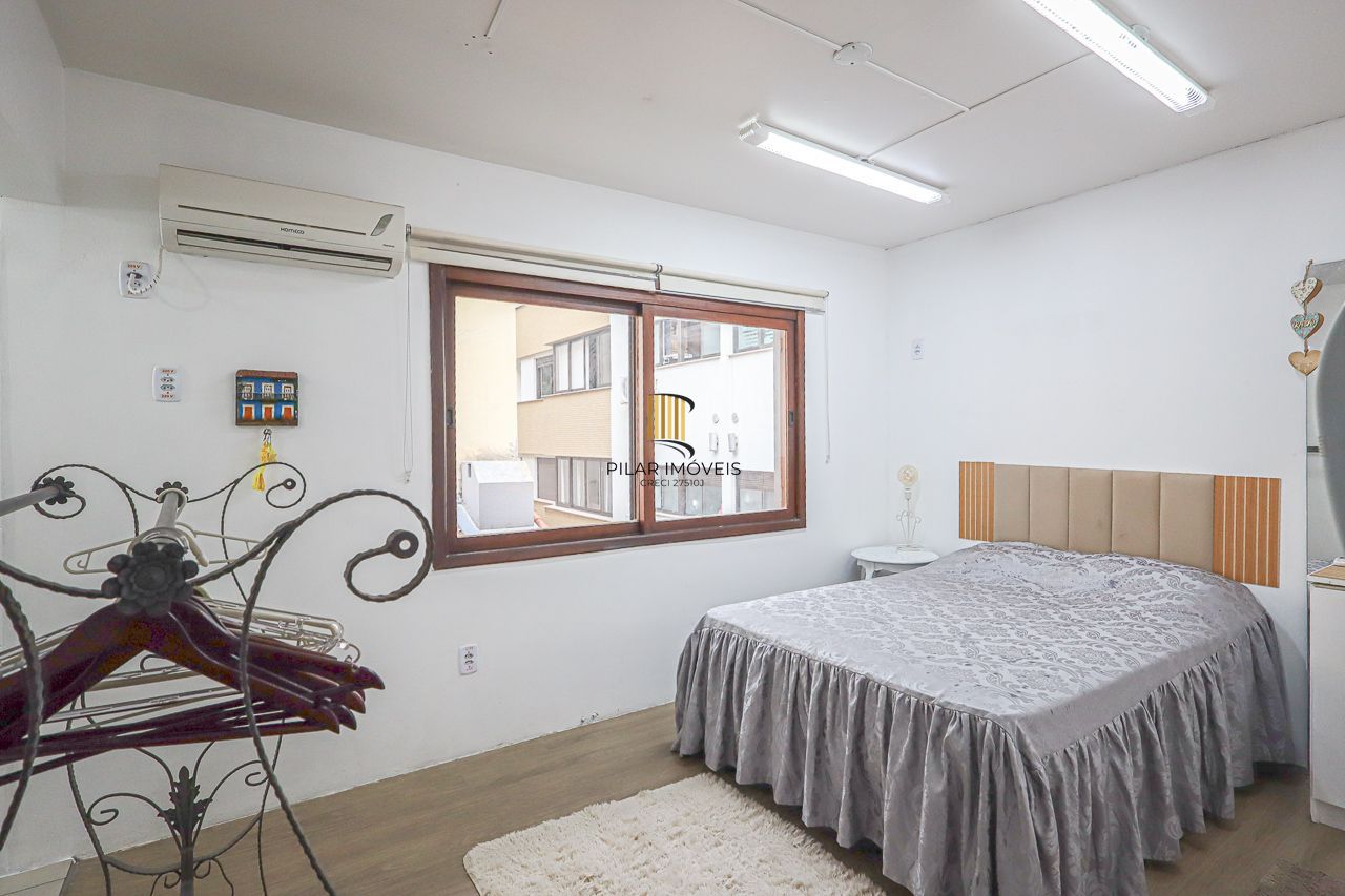 Casa, 3 dormitórios, 2 Suítes,  293,20m², Bairro Bela Vista, Porto Alegre