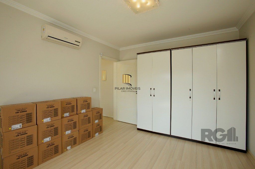 Casa 3 dormitórios no bairro Sarandi