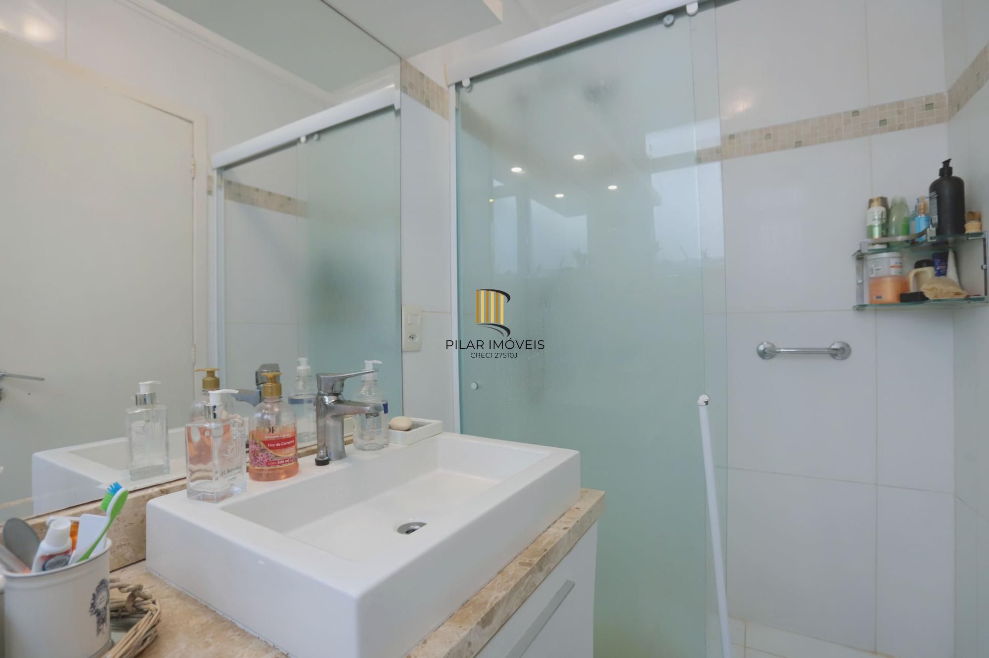 Apartamento 5 dormitórios no bairro Bom Fim