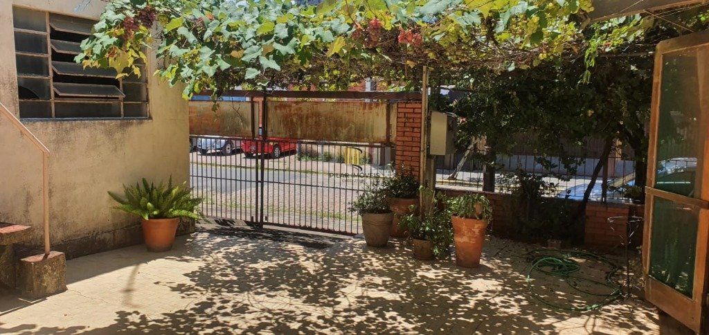 Casa 3 dormitórios no bairro Passo da Areia