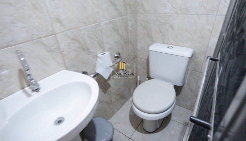 Casa para Venda - 180m², 3 dormitórios, sendo 1 suites, 3 vagas - Sarandi