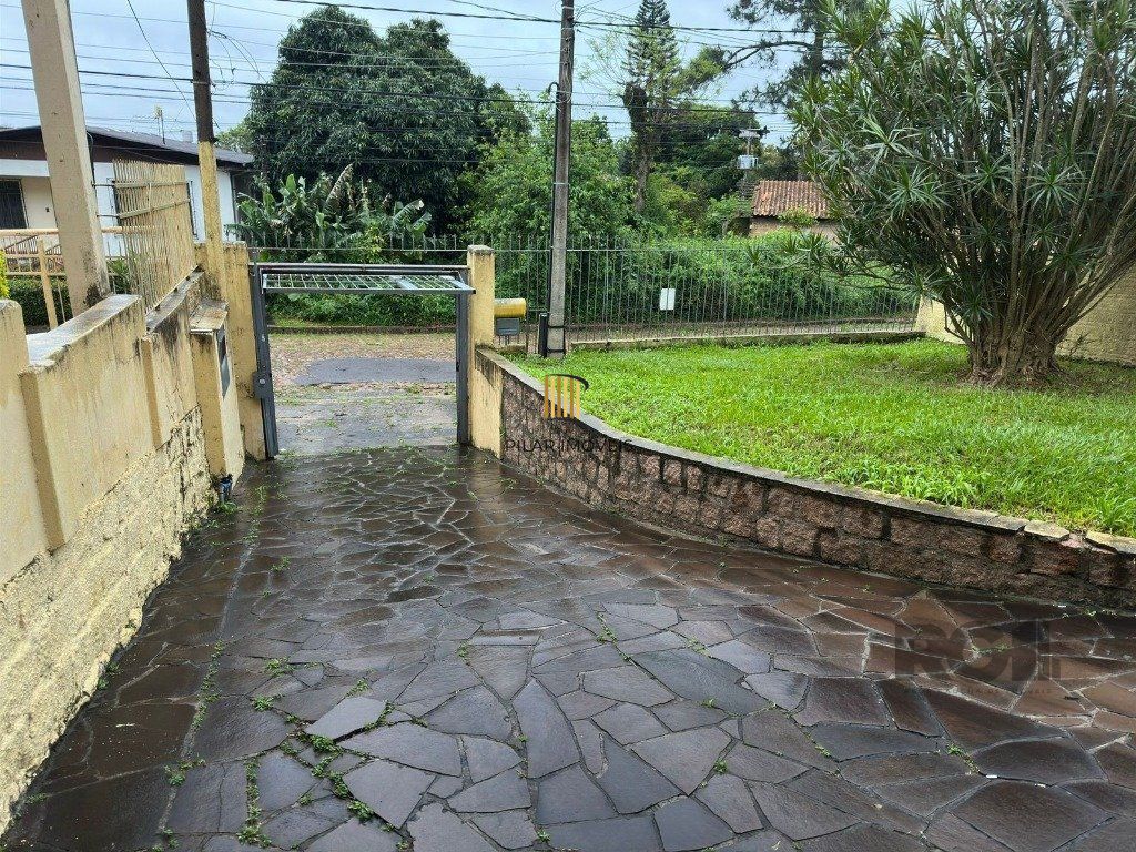 Casa 3 Dormitório(s) Bairro Morro Santana
