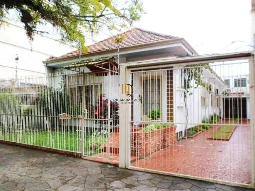 Casa para Venda - 150m², 3 dormitórios, 2 vagas - Santana