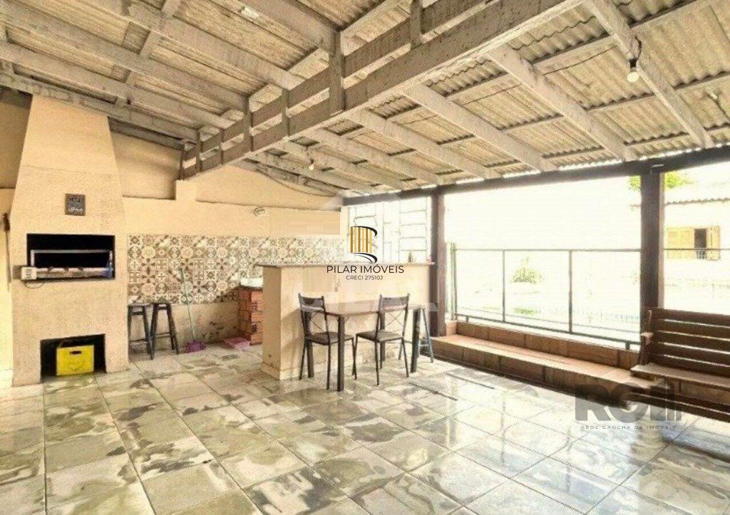 Casa 5 dormitórios no bairro Nossa Senhora das Graças