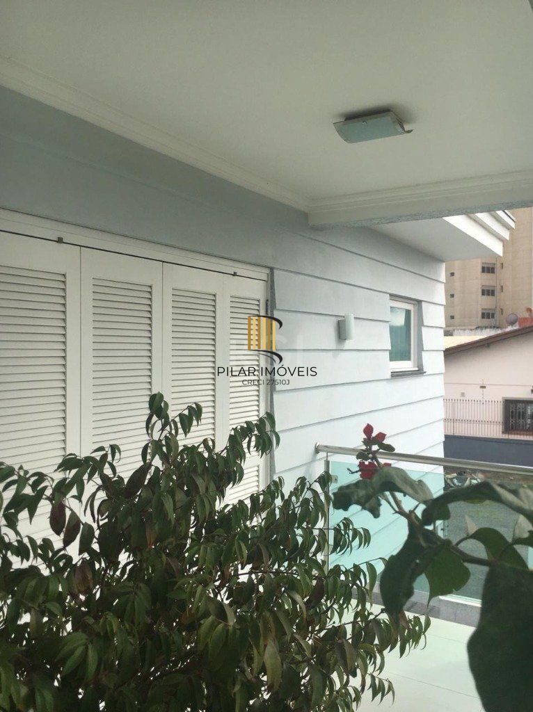 Casa para Venda - 248m², 5 dormitórios, sendo 1 suites, 3 vagas - Sarandi