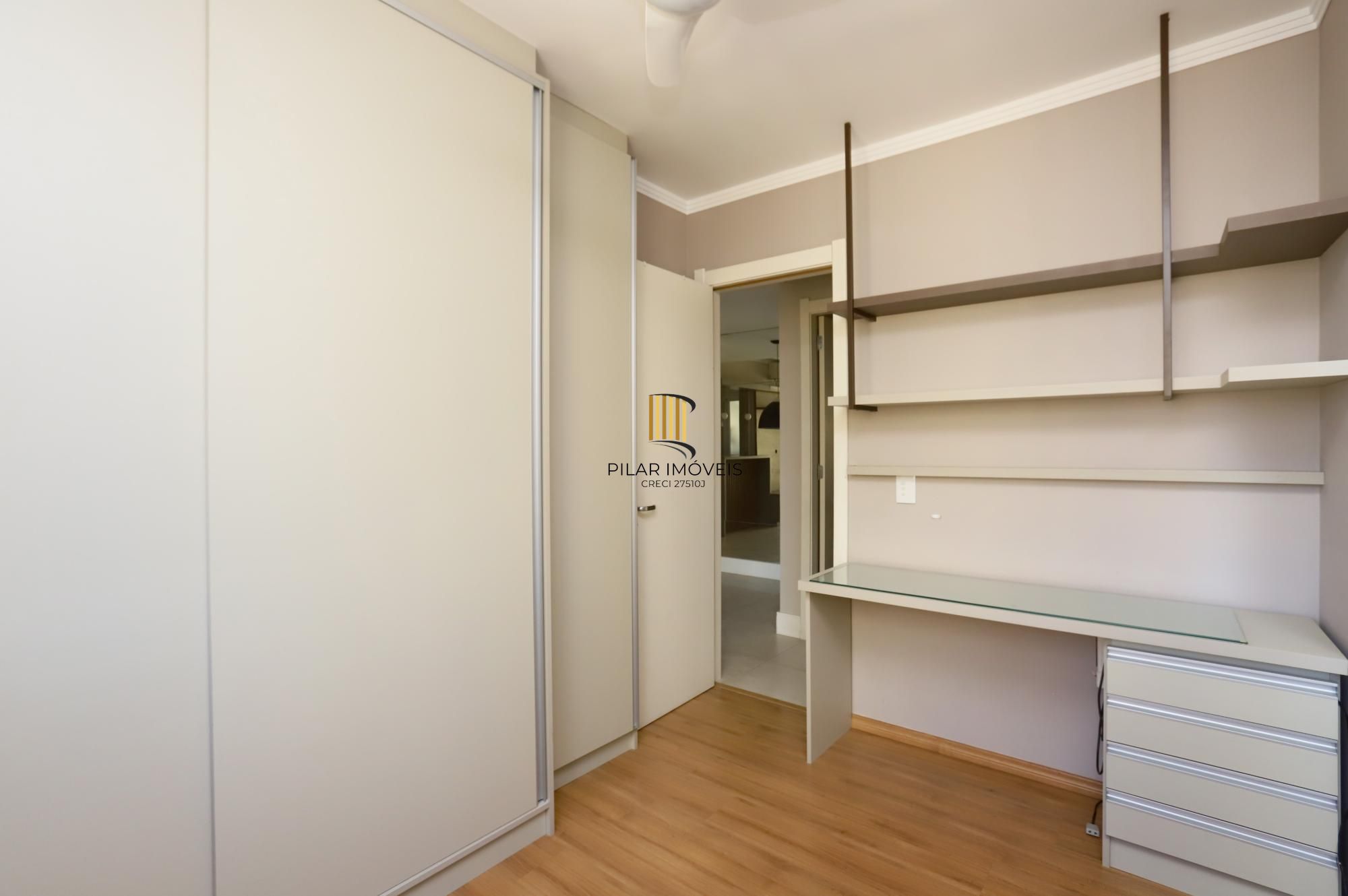 Apartamento 2 dormitórios no bairro Passo da Areia