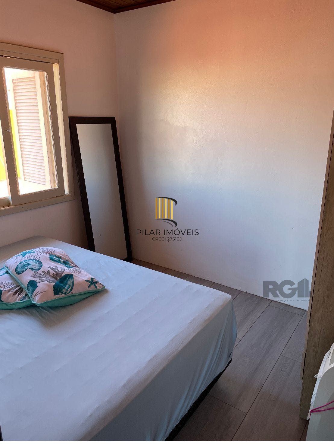 Casa com 6 dormitórios para comprar , 333 m² por R$ 852.000,00 - Centro - Imbé/RS
