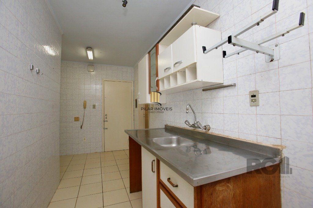 Apartamento 3 dormitórios no bairro Mont Serrat