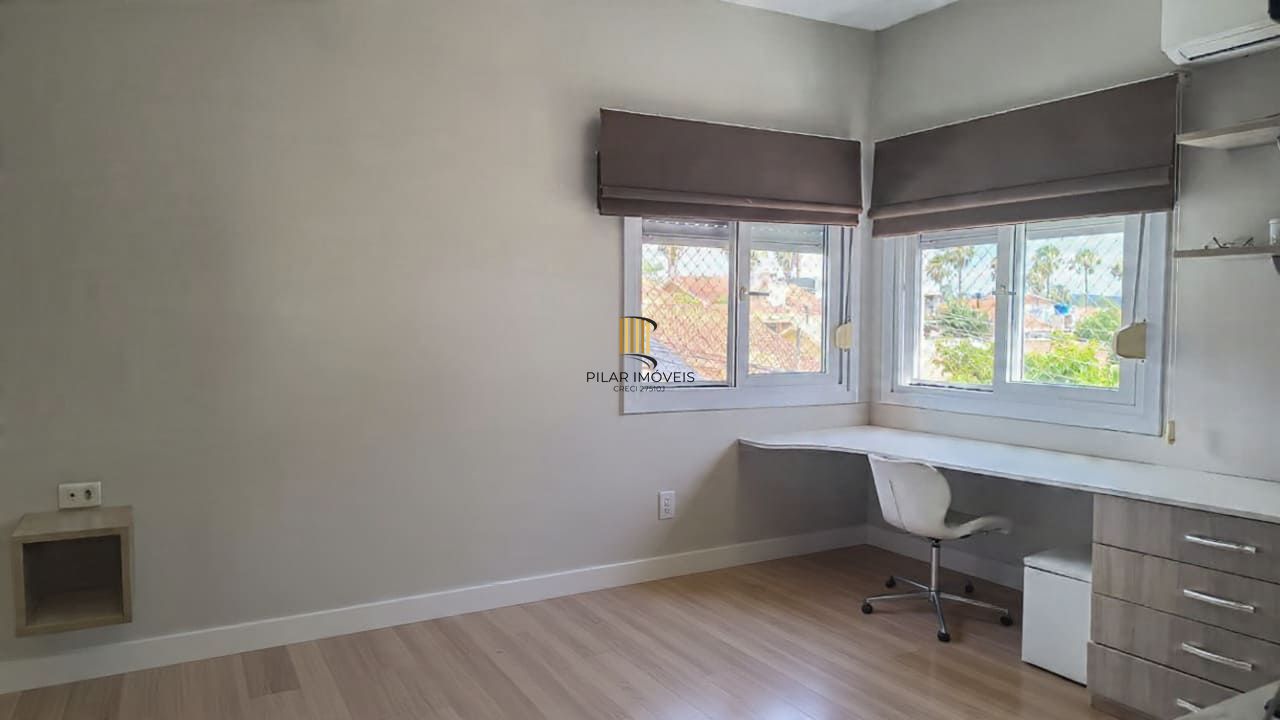 Casa em Condominio Fechado em Porto Alegre