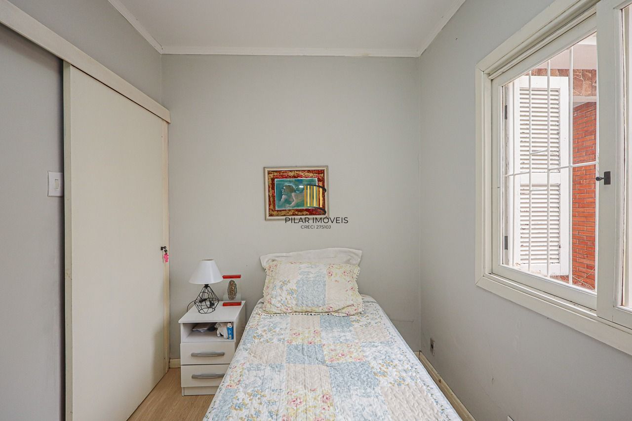 Casa a venda, 3 quartos sendo 1 suíte, 166m² no bairro Passo da areia, Porto Alegre