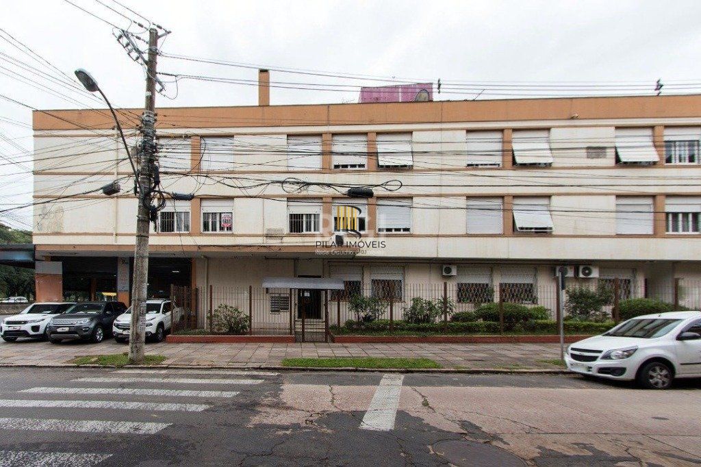 Apartamento para Venda - 101m², 3 dormitórios, 1 vaga - Menino Deus