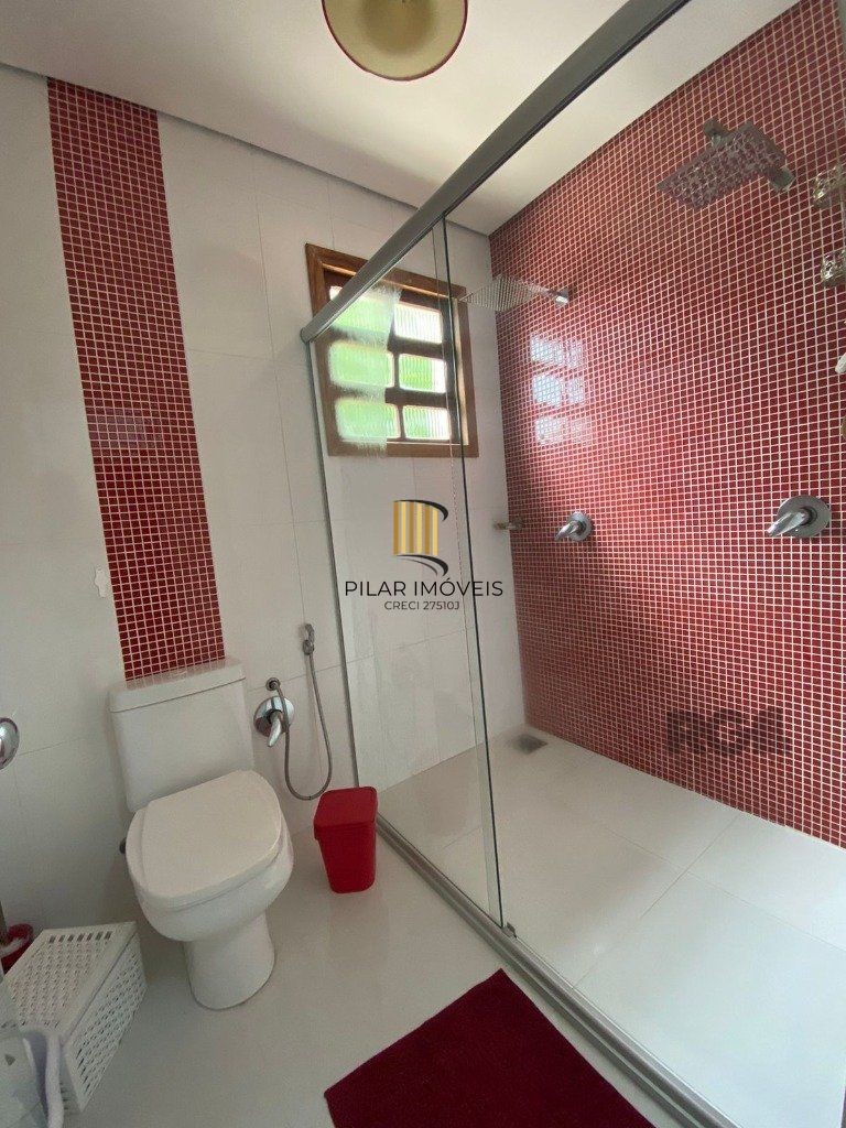 Casa de 4 dormitórios com piscina em Eldorado do Sul