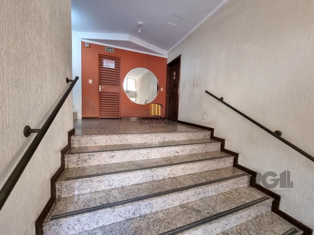 Apartamento a Venda 02 Dormitórios, Bairro Floresta próximo ao Rissul