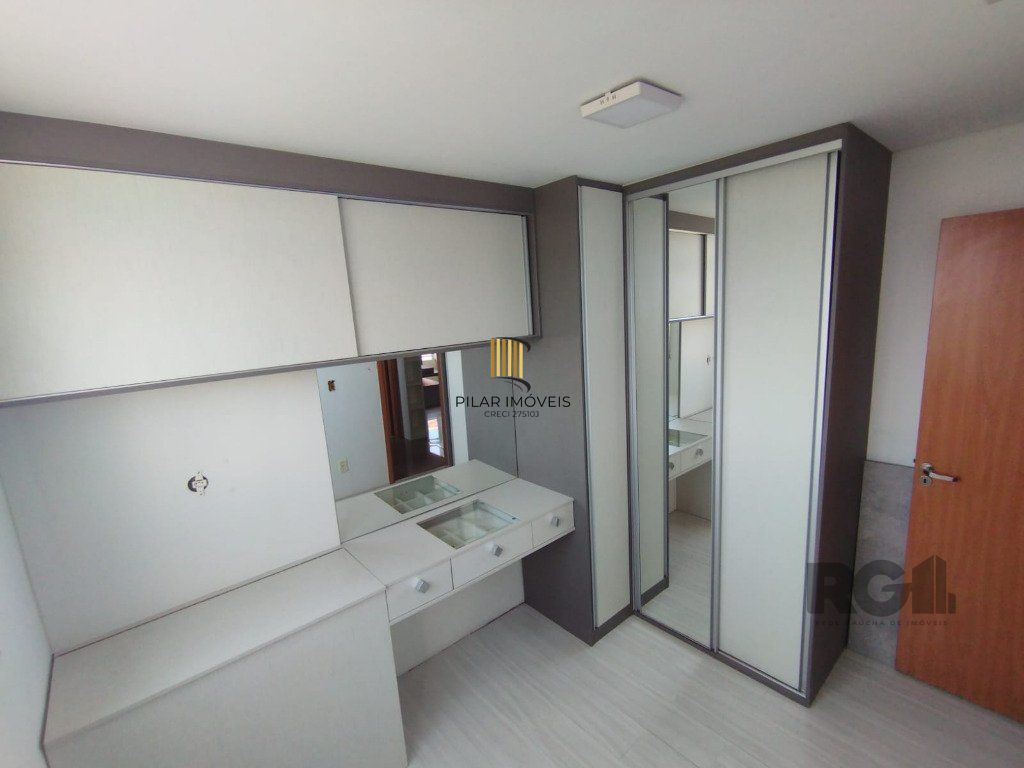 Apartamento 2 dormitórios no bairro Morro Santana