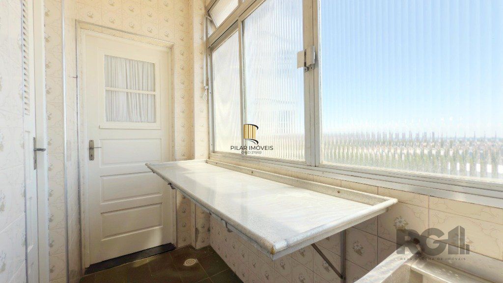 Apartamento 2 dormitórios no bairro Floresta