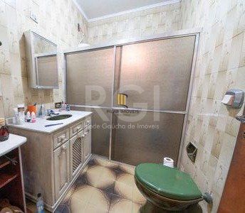 Casa para Venda - 166.64m², 3 dormitórios, sendo 1 suites, 2 vagas - Guarani