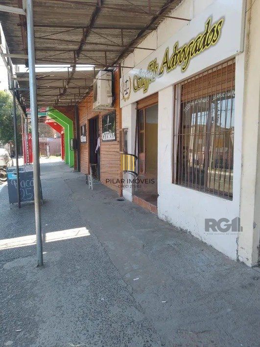 Casa Comercial no bairro Guajuviras