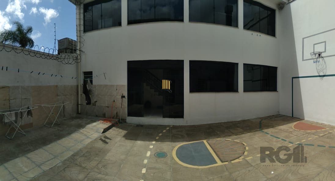 Excelente casa de 70m² com 3 dormitórios no bairro Sarandi. 