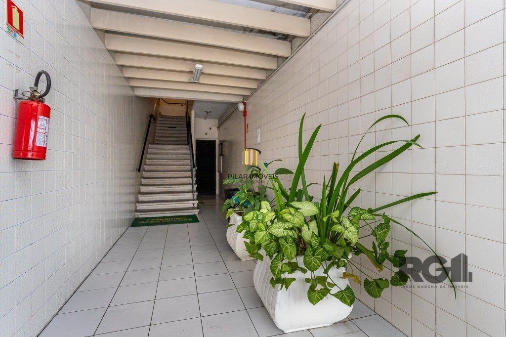 Apartamento 2 Dormitório(s) Bairro Floresta